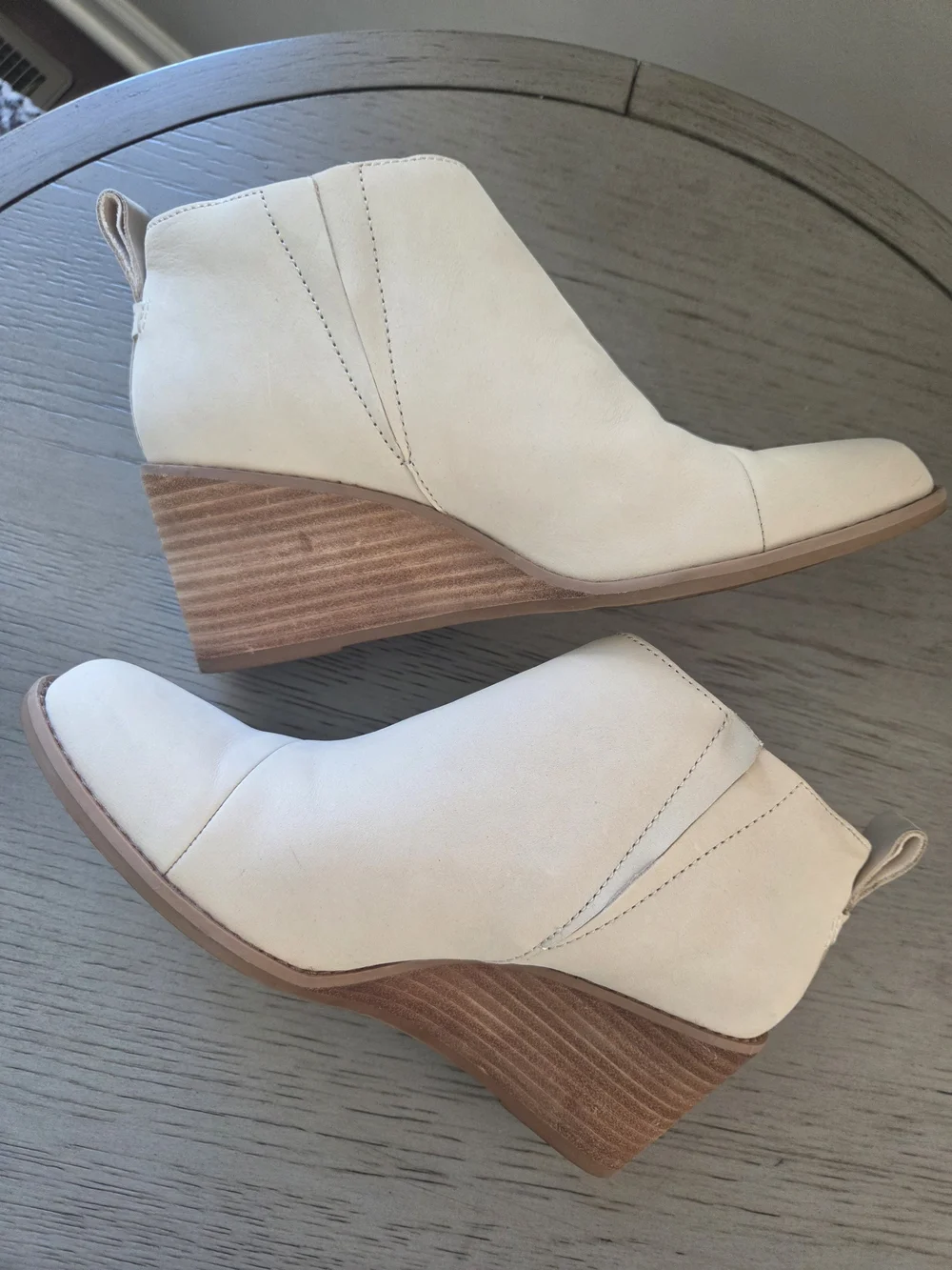 Toms Marta Wedge Bootie In Sand Leather Womens 6.5